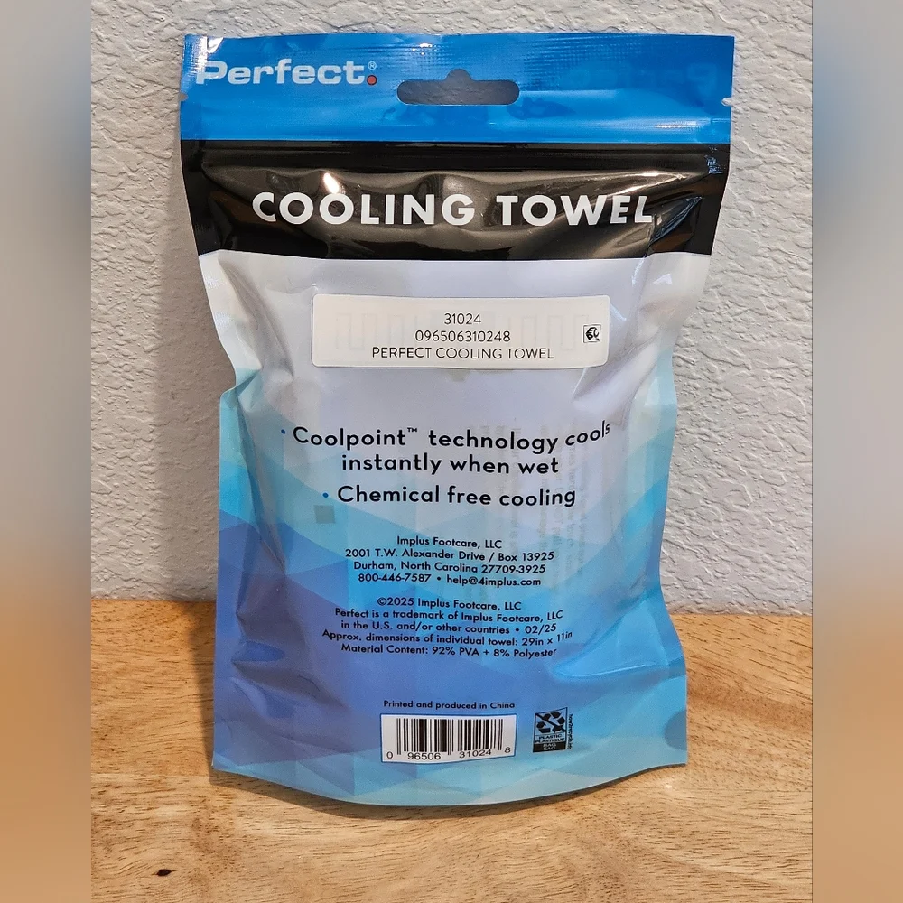 NWT Perfect Fitness Cooling Towel - Stay Cool for Hours - Blue